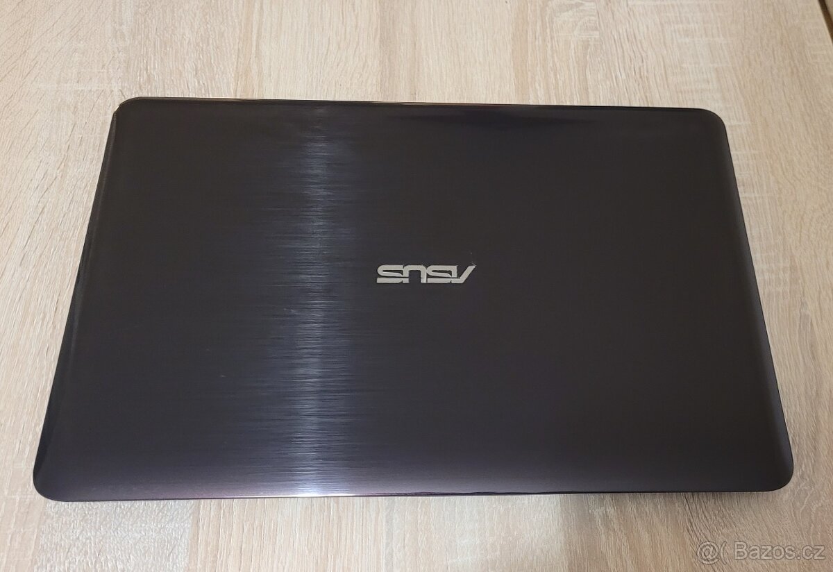 Herní / multimediální notebook ASUS F556U - 3