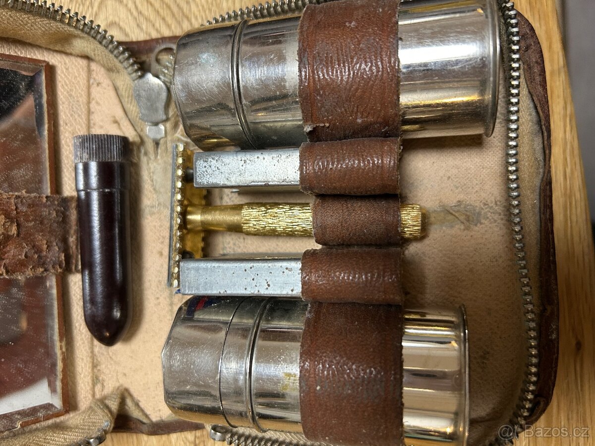 Starožitná cestovní holicí sada - 3