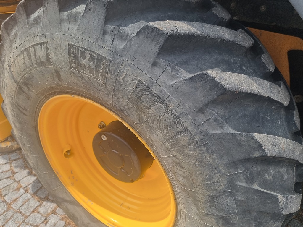 JCB 3CX Contractor - 1750mth TOP stav, plná výbava - 3