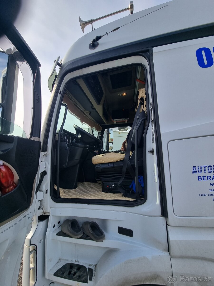 Prodám Mercedes Actros 982 400 km + stálá práce dohoda - 3