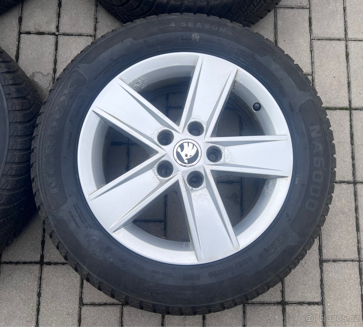 Octavia IV - 16" Star + pneu 205/60 R16 Nordexx - 3