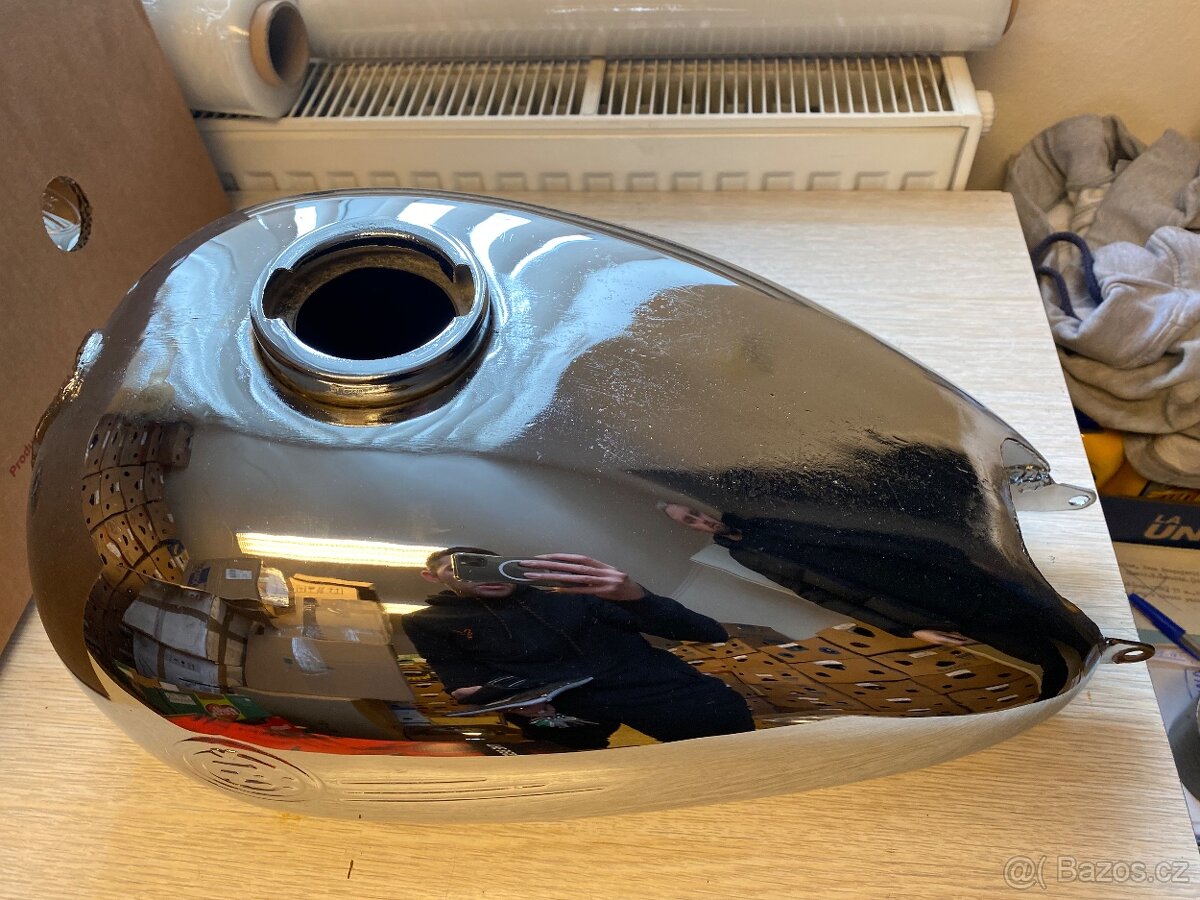 Nádrž ČZ 150c - 3