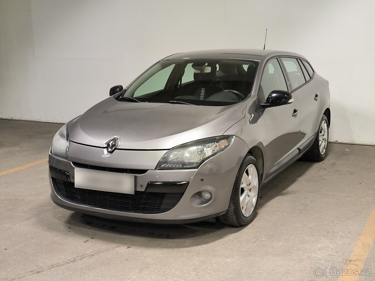 Renault Fluence 1.6i , 81 kW benzín, 2010 - 3