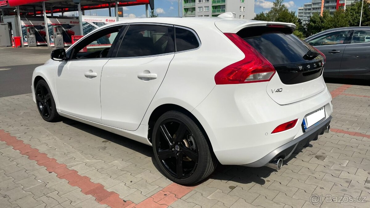 Volvo V40 R DESIGN D4 - 3