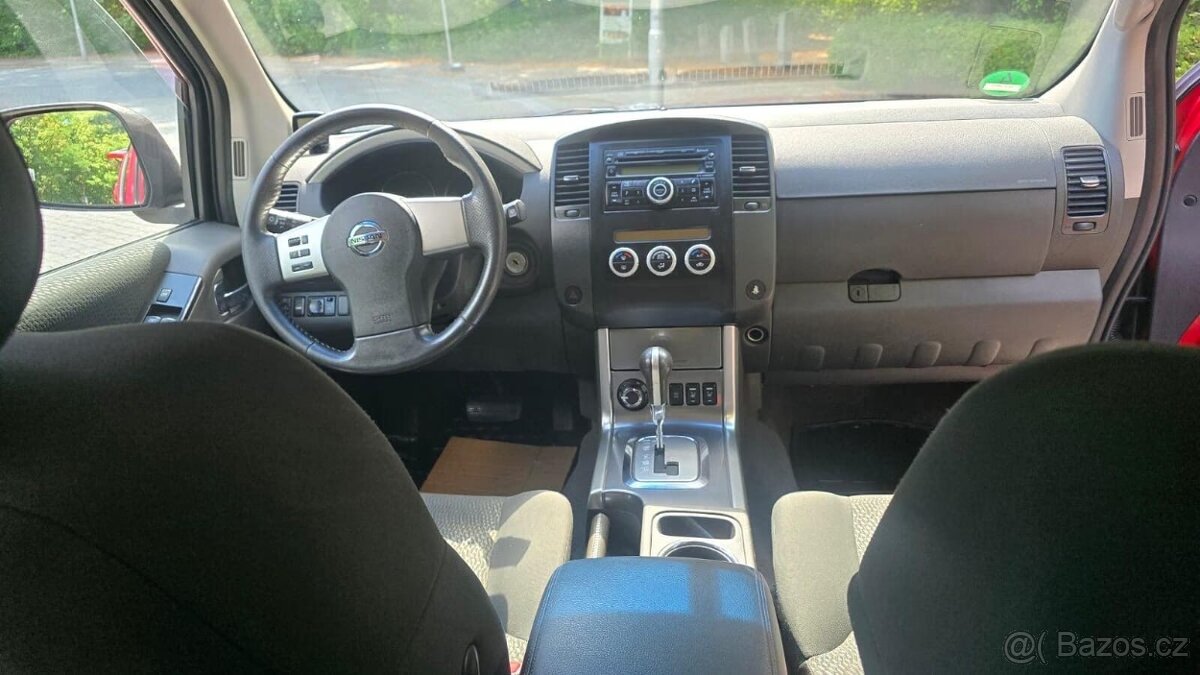 Nissan Pathfinder 2.5 dCi SE 140kw - 3