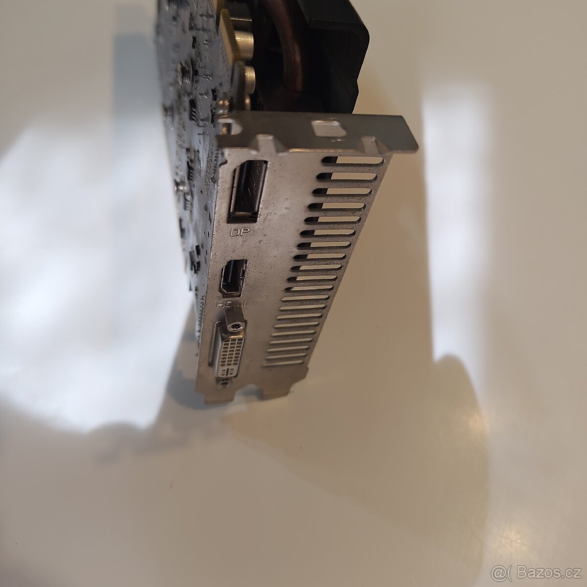 Sapphire Radeon HD 6770 1GB - 3