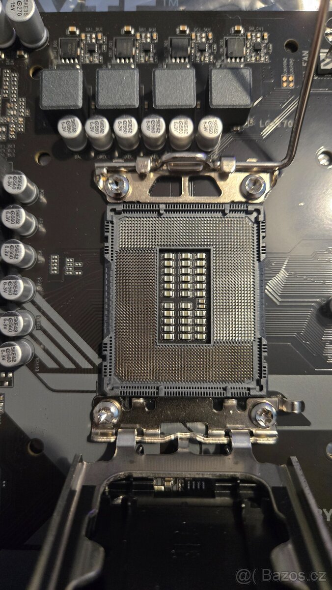 Základní deska GIGABYTE B760M H DDR4 - 3