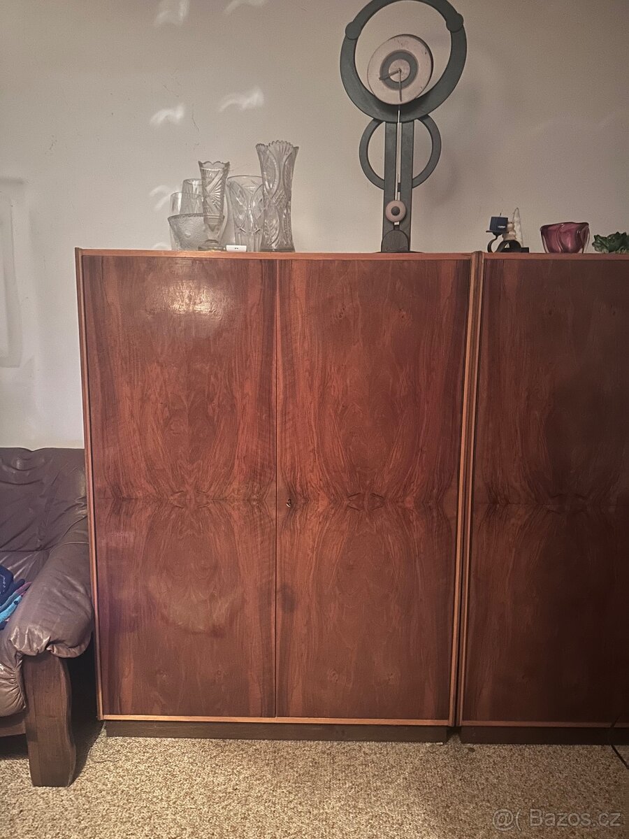 Šatní skříně starožitné - 3