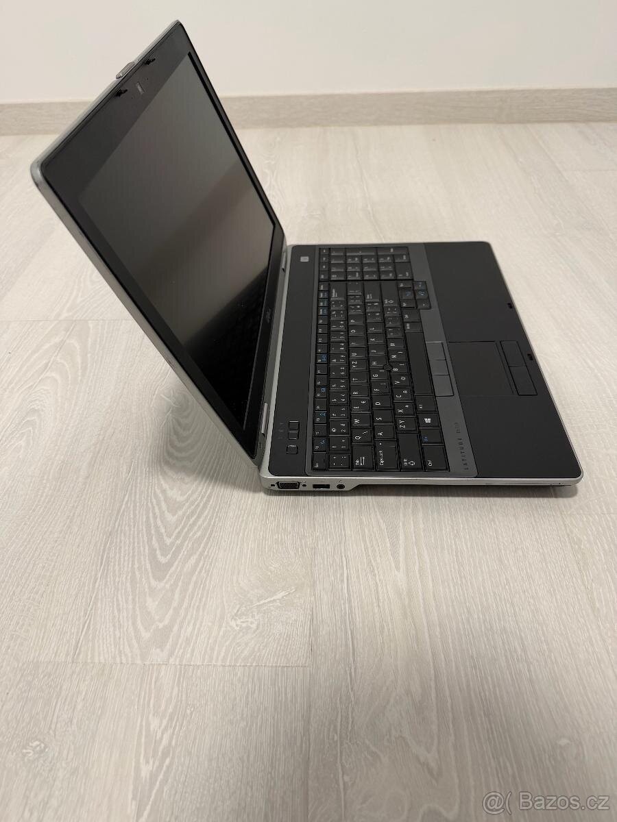 DELL Latitude E6530 - SSD 500GB / 8GB RAM / win 11 pro - pěk - 3