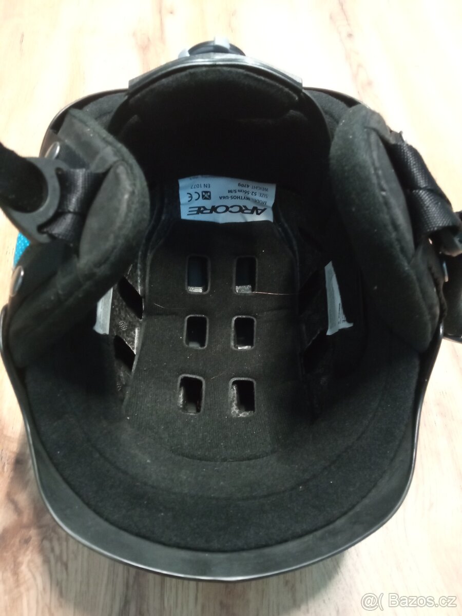 Snowboardová l( yžařská) helma - 3