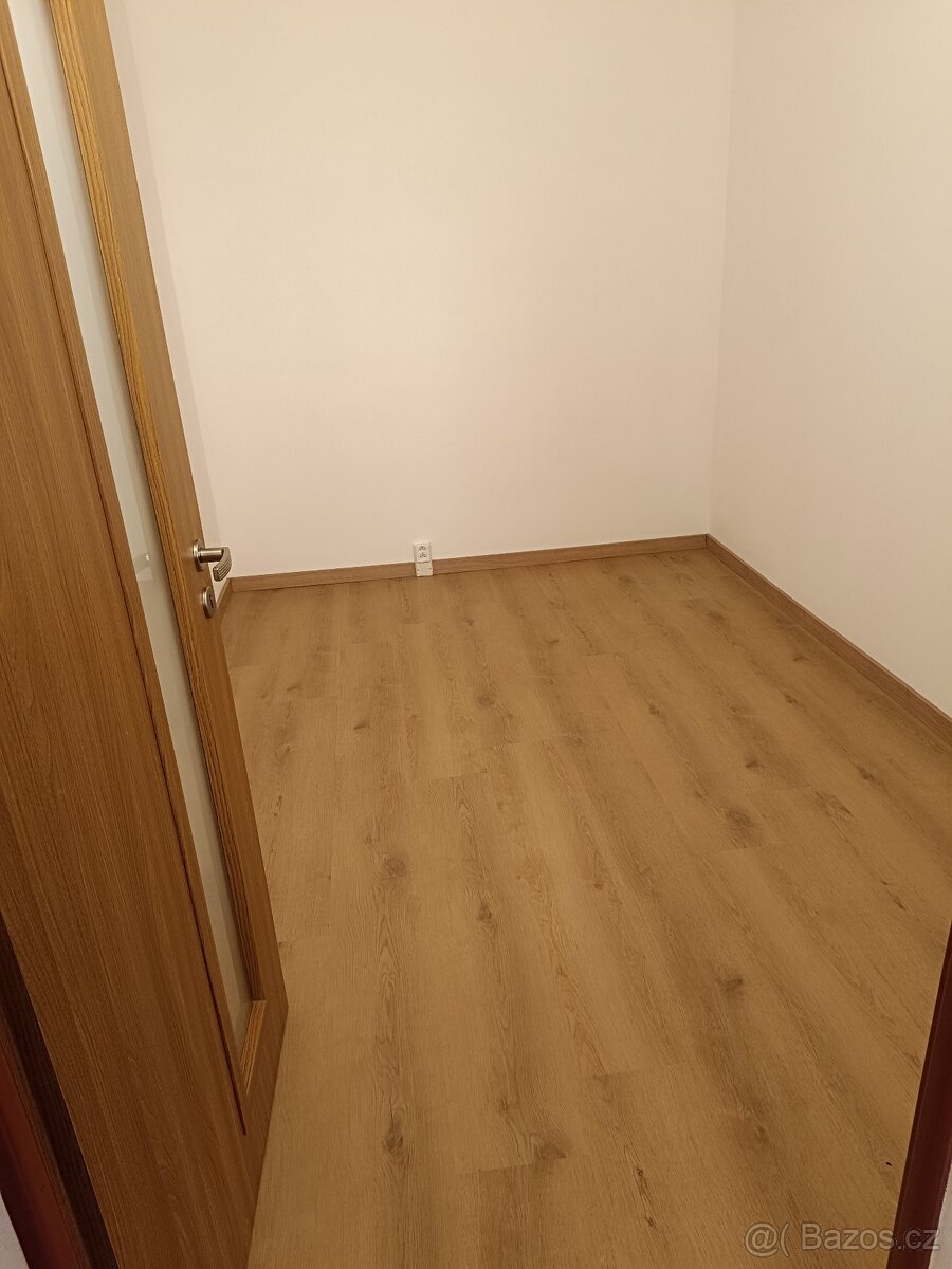Pronájem bytu 2+1, 39 m², Holoubkov – po rekonstrukci - 3
