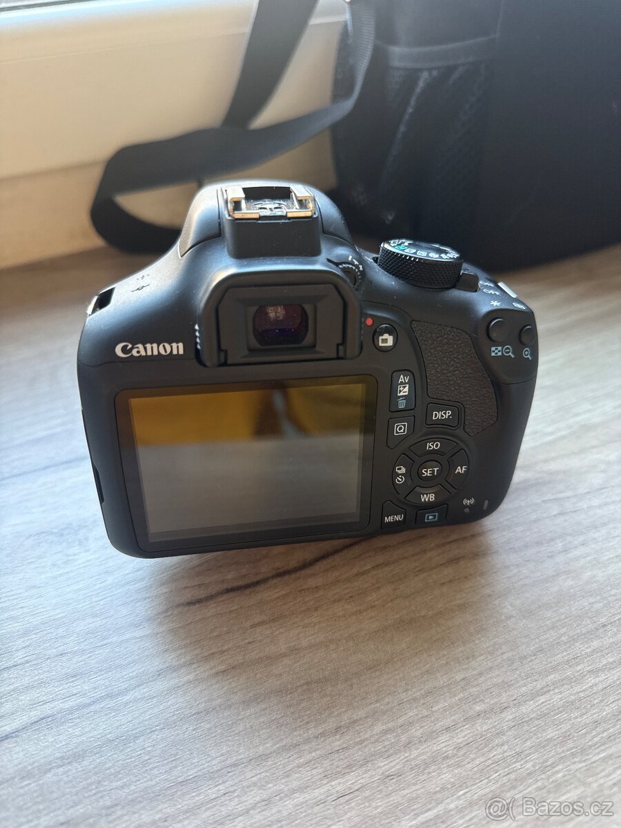 Fotoaparát Canon Eos 1300d a objektiv - 3