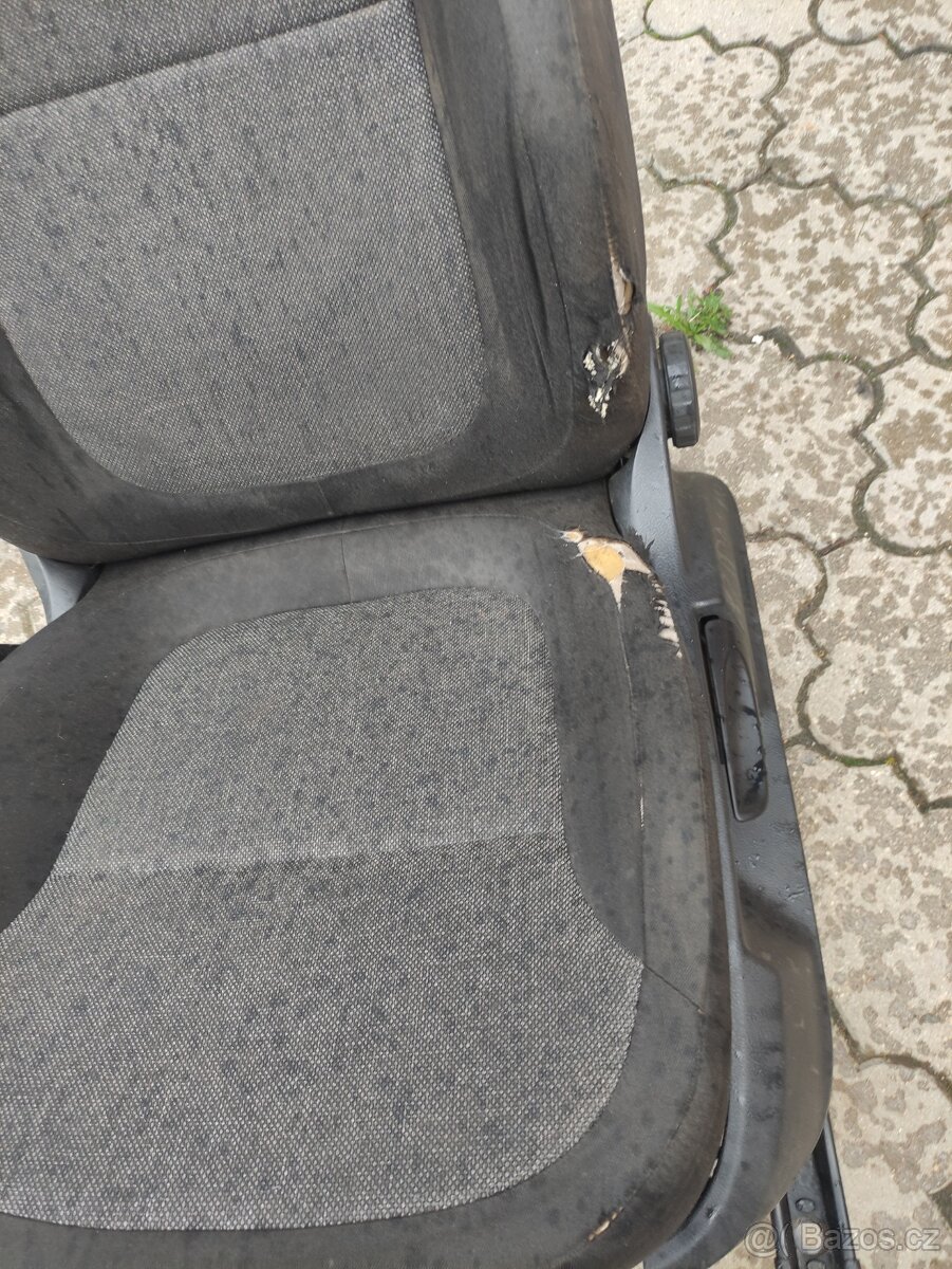 Sedadla Škoda Yeti - 3
