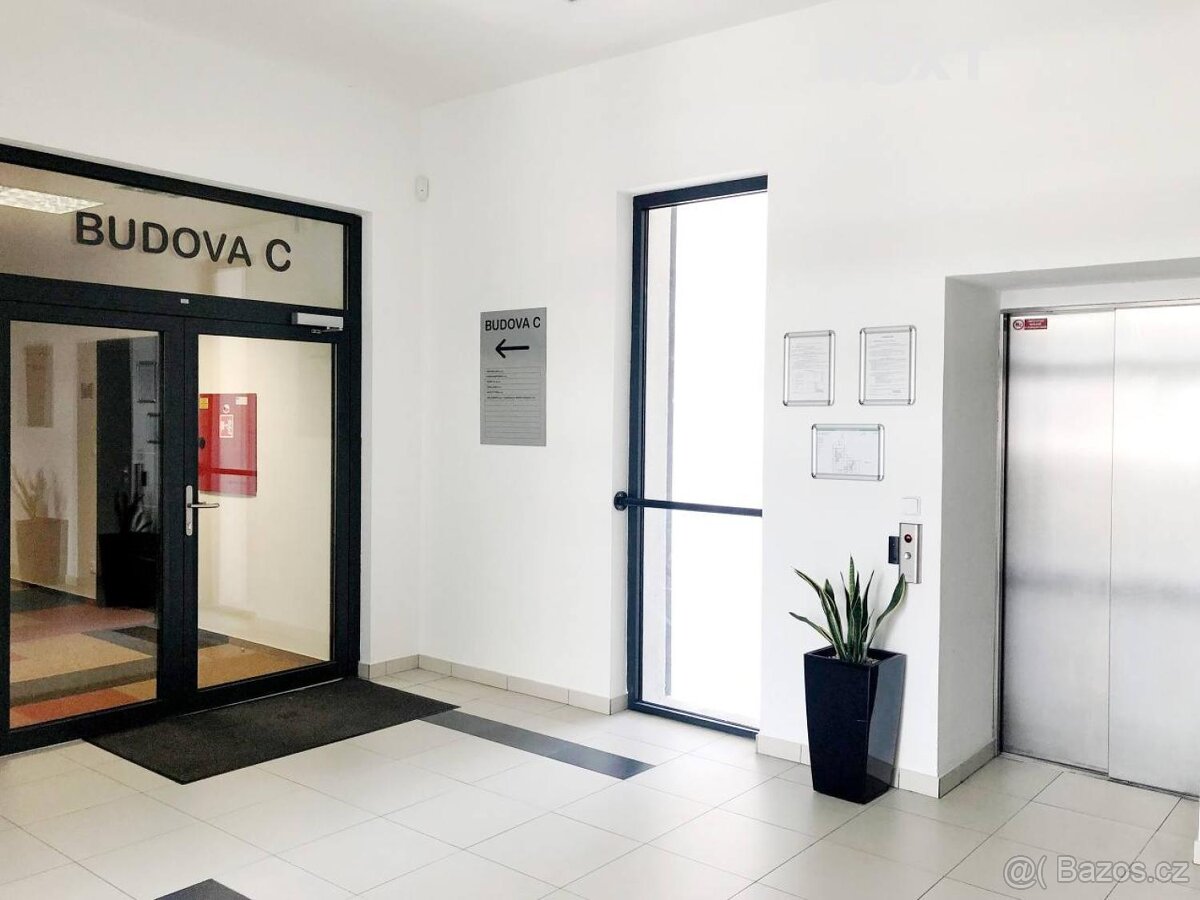 Pronájem komerční Kanceláře, 28㎡ - 3