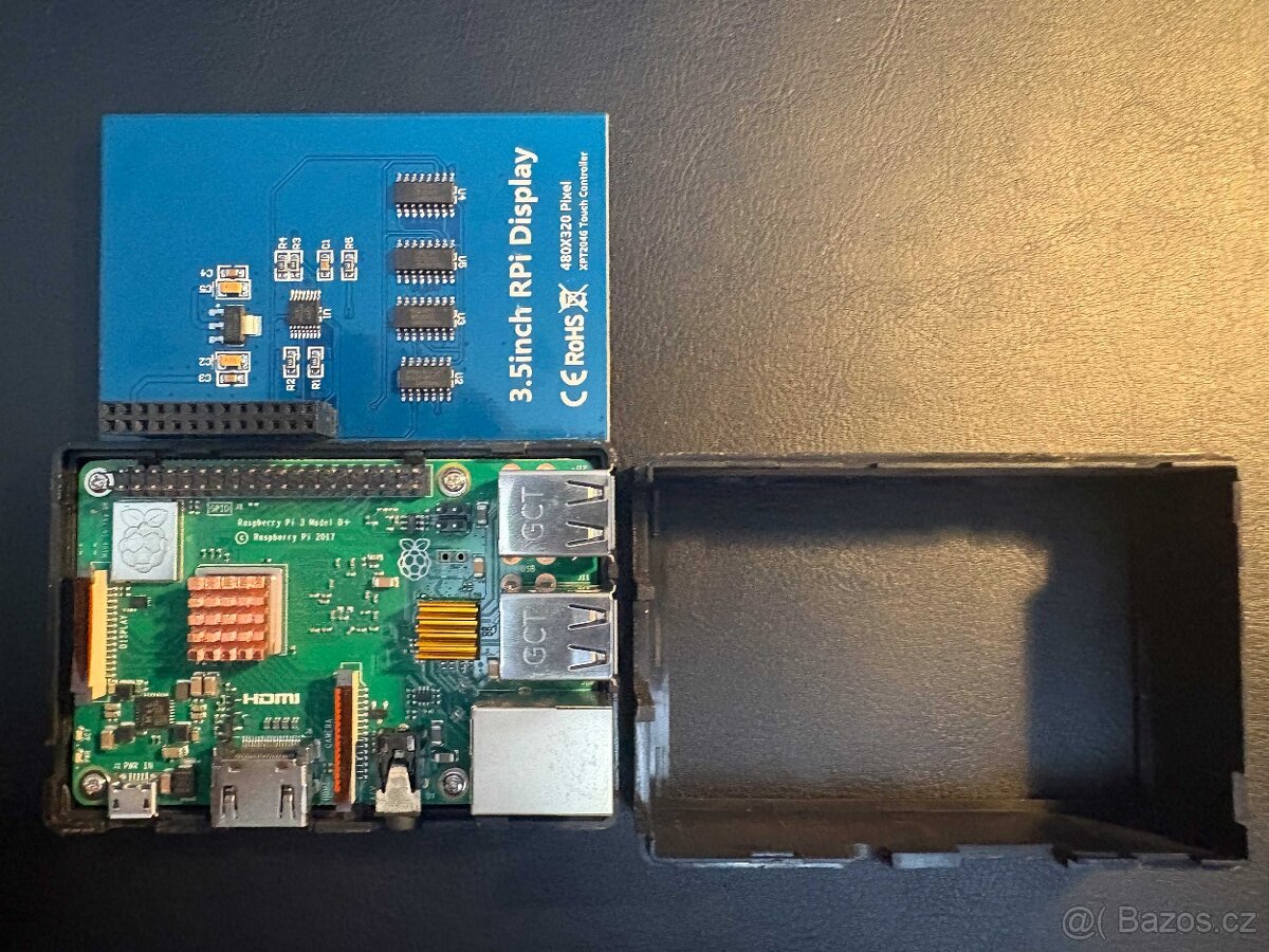 Raspberry Pi 3 Model B+ & 3.5" dotykový displej 480×320 - 3