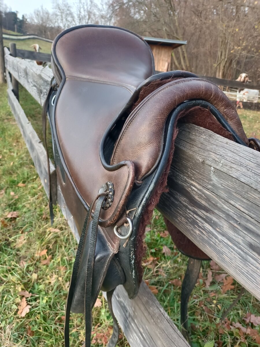 Cherokee Barefoot - 3