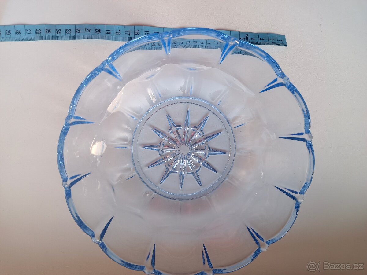 Stará skleněná mísa - 3