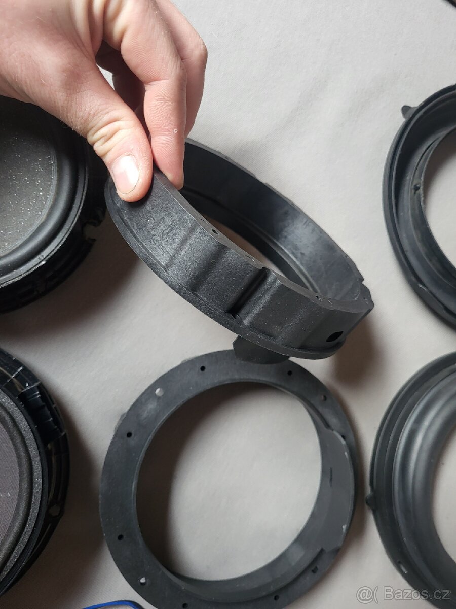 Reproduktory golf4, passat b5.. - 3