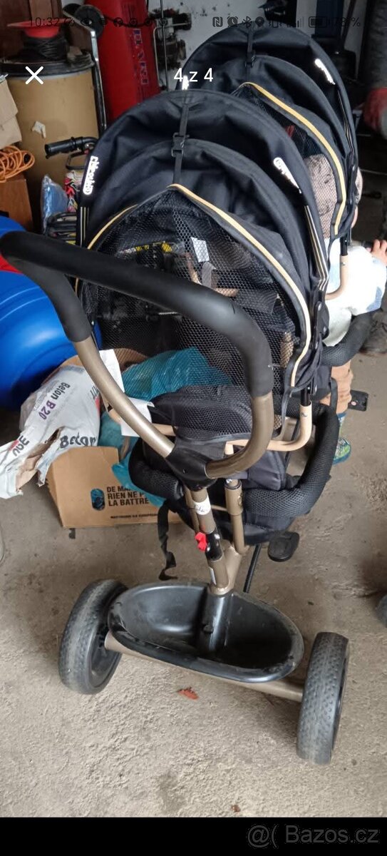 Tříkolka pro dvojčata - 3