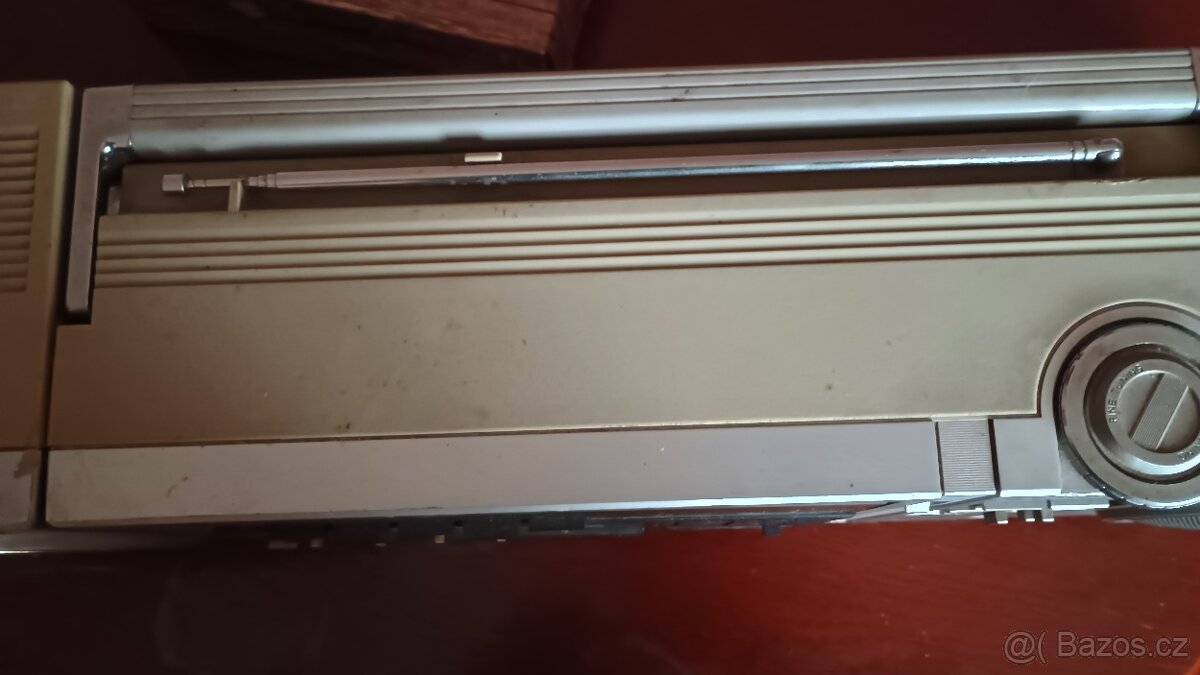 Sharp GF-9500 - 3
