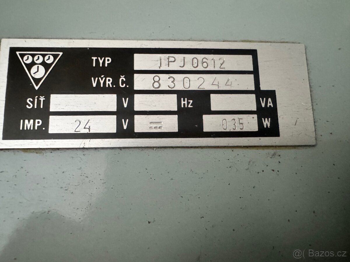 Hodiny pragotron - 3