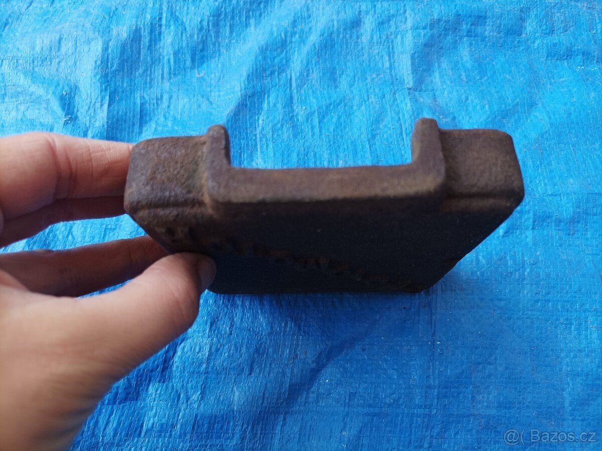 Litinový kryt Radiomotor - 3