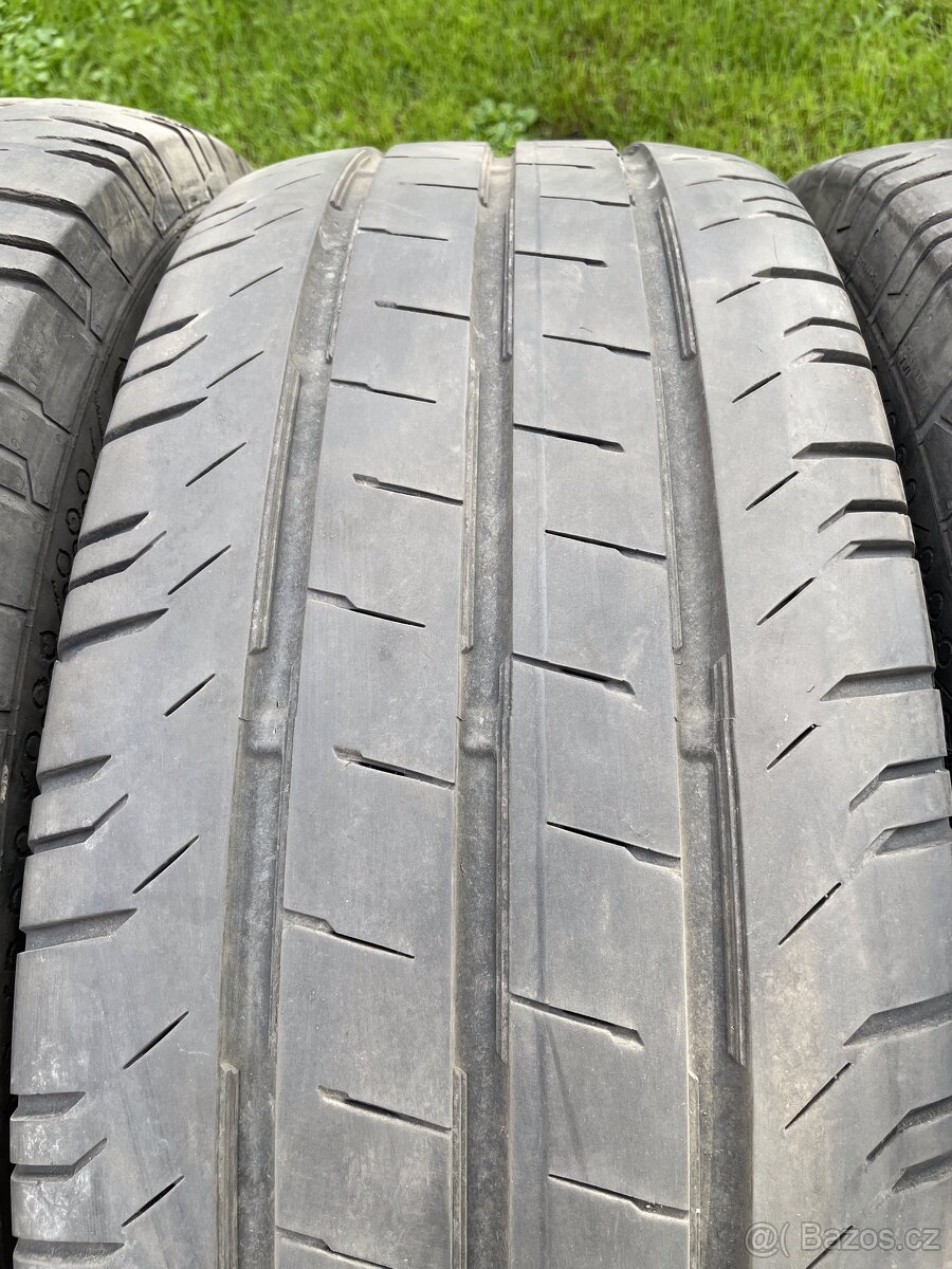 Continental 235/65R16C letní - 3