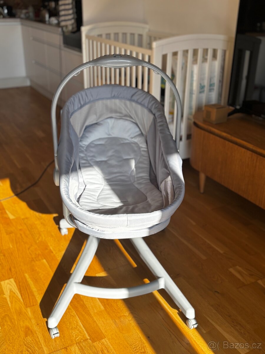 Chicco Hug Postýlka 4v1 - 3