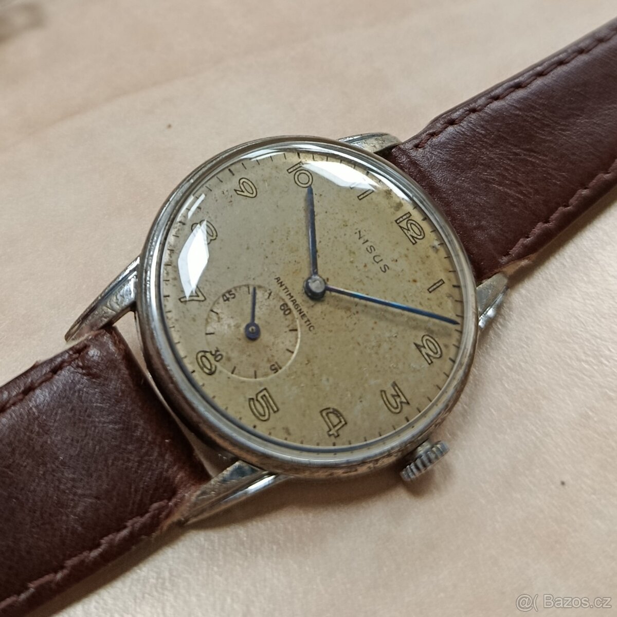 Švýcarské náramkové hodinky NISUS - 3