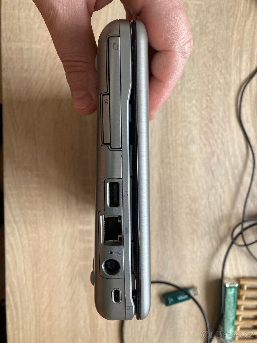 Mini notebook HP 2133 - 3