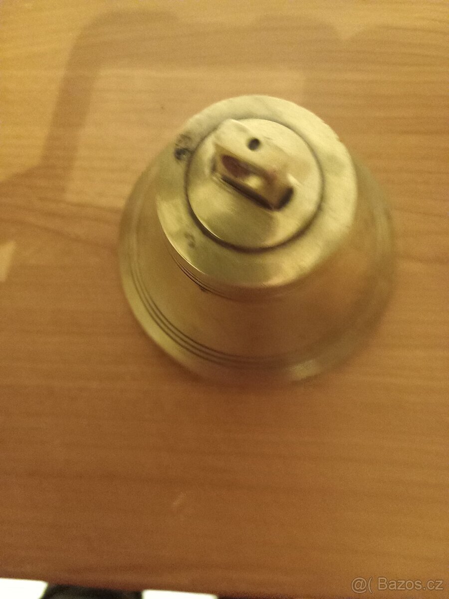 Stary mosazný zvoneček - 3