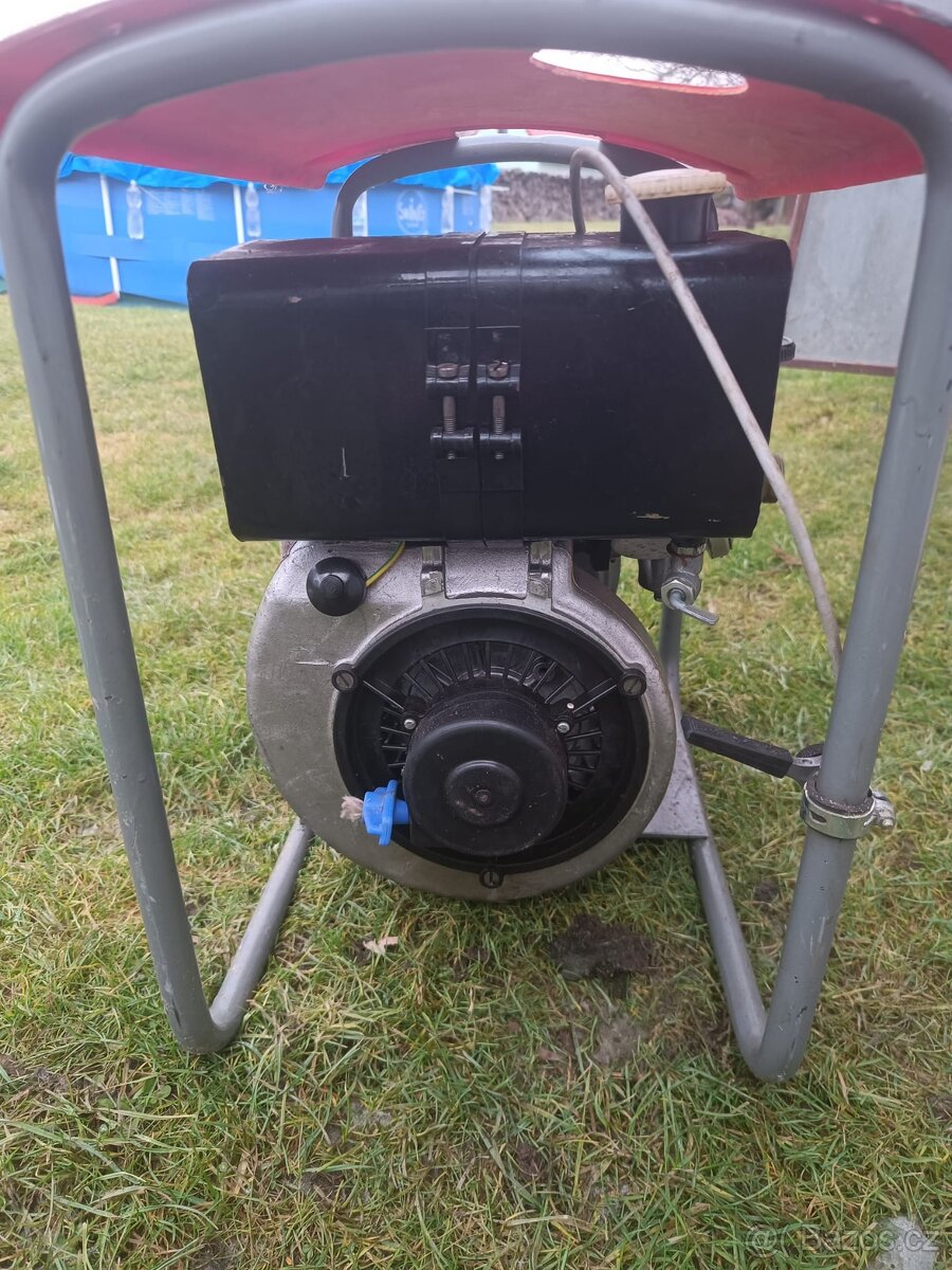 Benzinové čerpadlo - 3