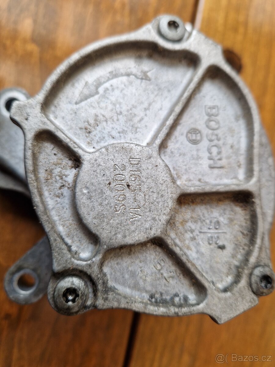 Vákuová pumpa Bosch D165-1A - 3