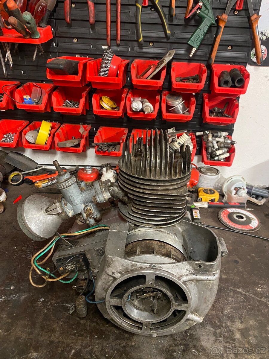 Motor manet tatran - 3