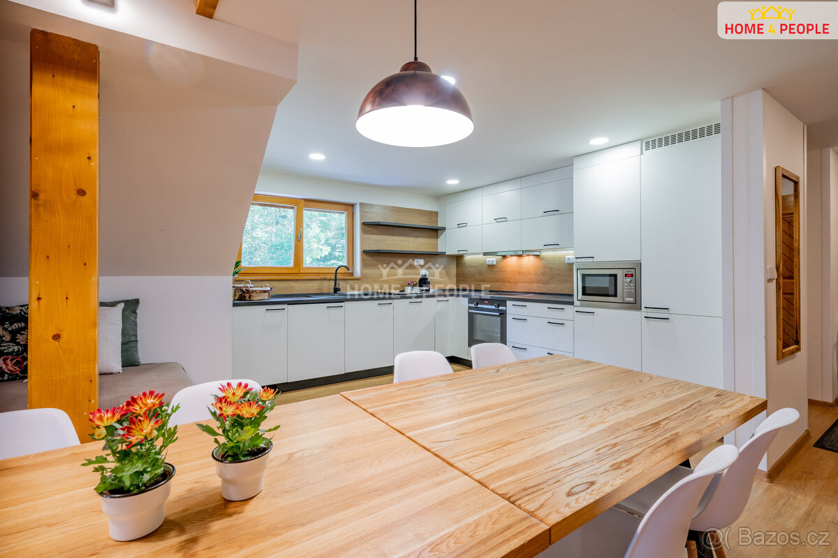 Apartmán 4+kk Velké Karlovice 135 m2 - 3