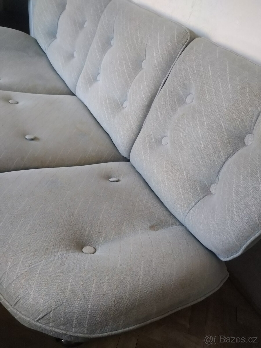 Gauč a křeslo - 3
