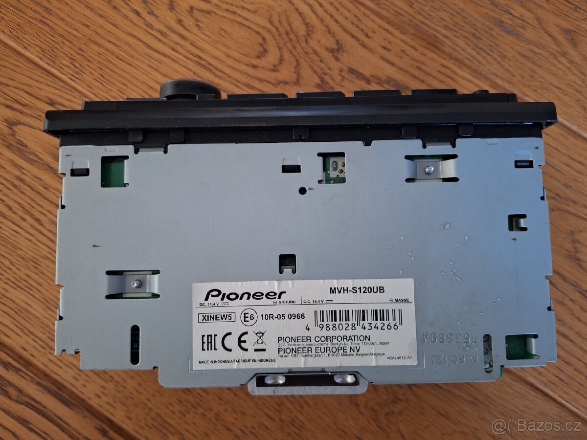 Nabízím autoradio Pioneer - 3