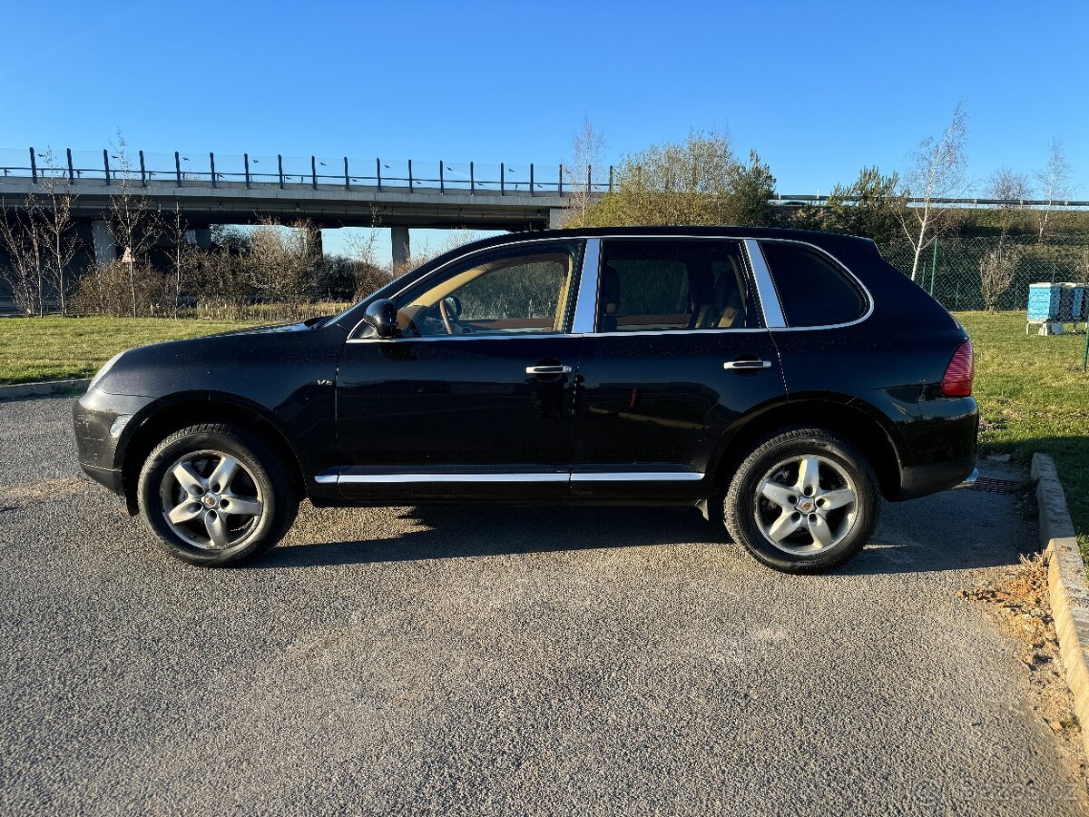 Porsche Cayenne S - 3