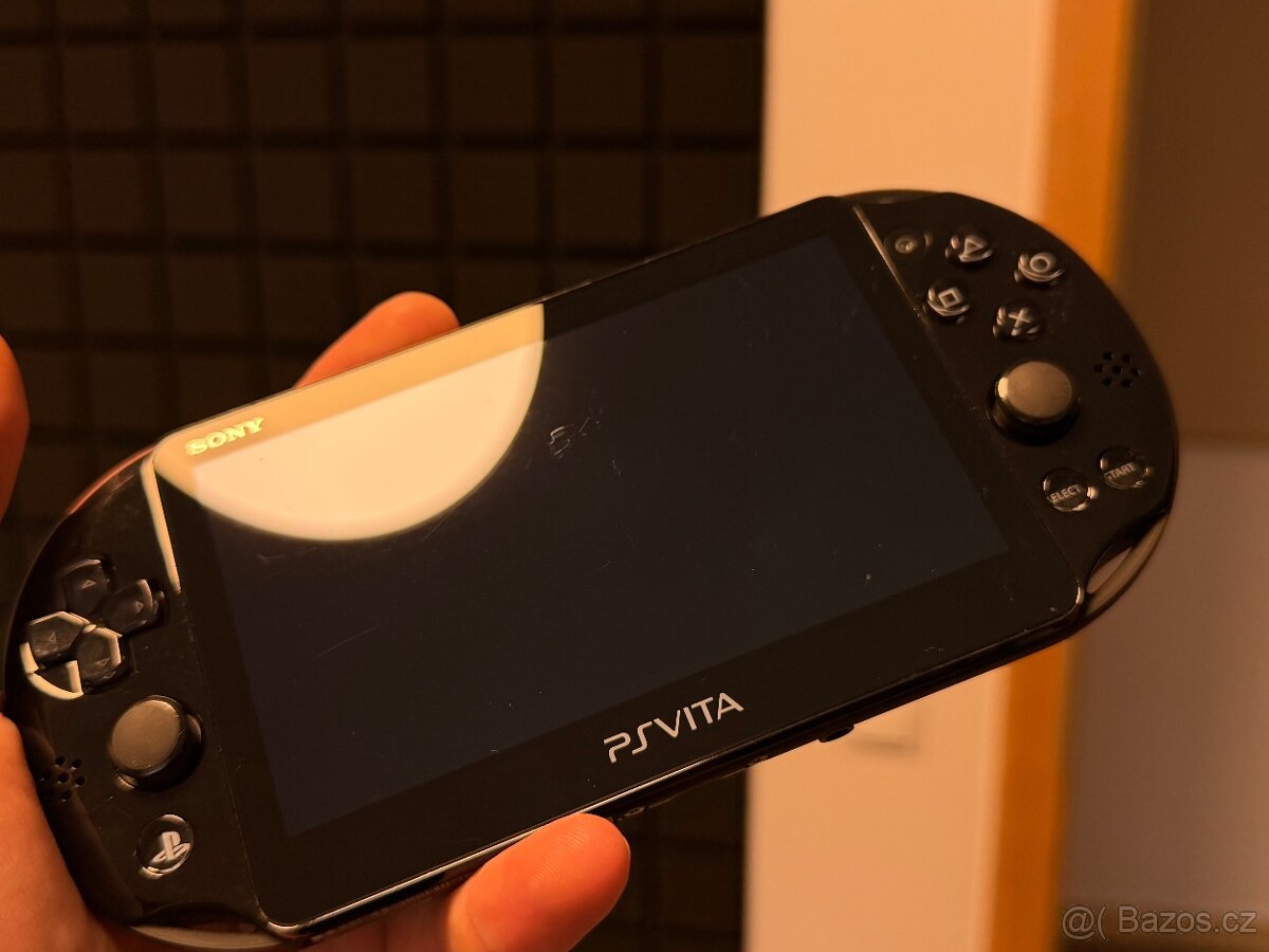 PS Vita Slim, 64GB, Flash - 3