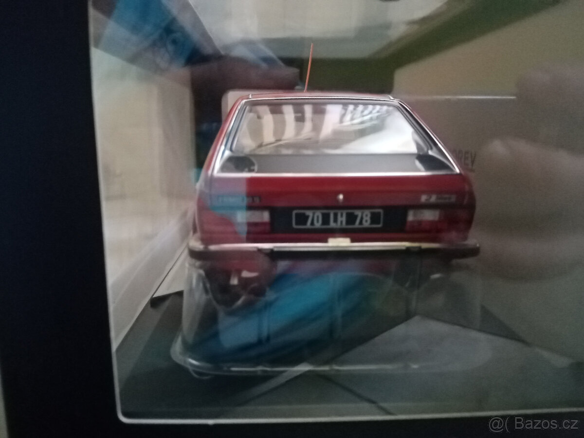 Renault 20TS 1/18 - 3