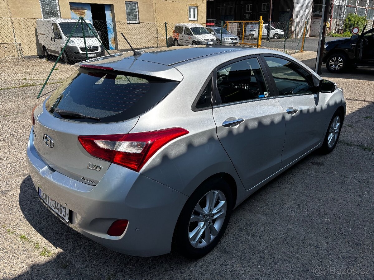 Hyundai I30 1.6 CRdi 2012 81kw - 3