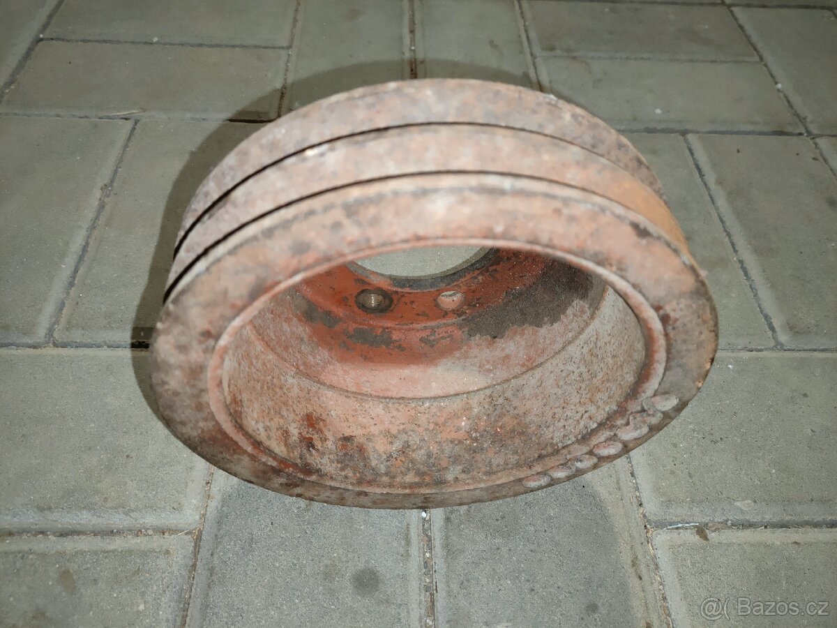 M21 Multicar řemenice - 3