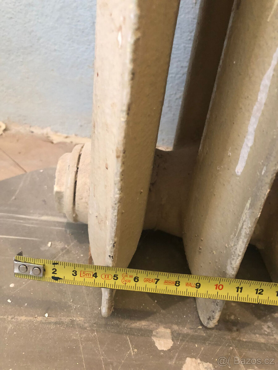 Litinový radiátor do pokoje 14 článků - 3