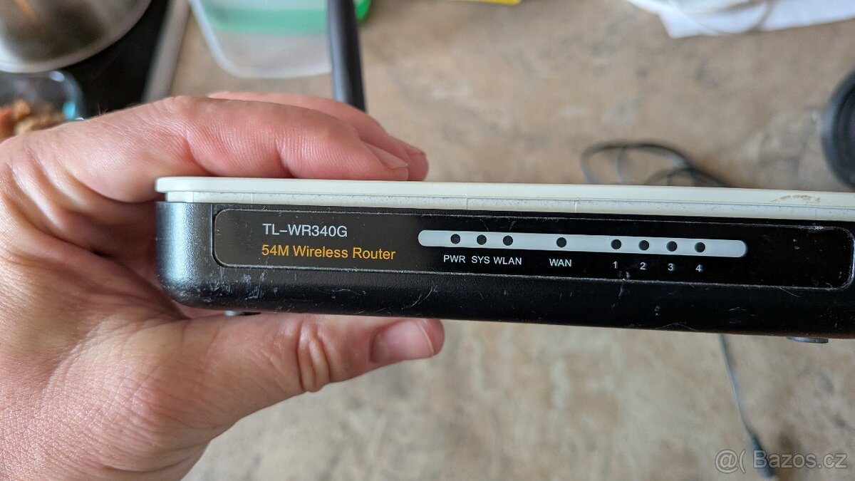 WiFi router TP-LINK TL-WR340GD - 3