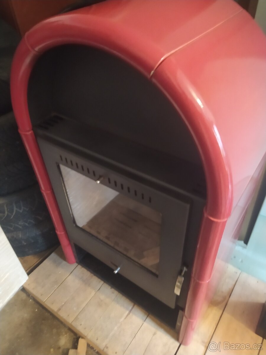 KACHLOVÁ KRBOVÁ ČERVENÁ KAMNA 7 KW + PŘÍSLUŠENSTVÍ - 3