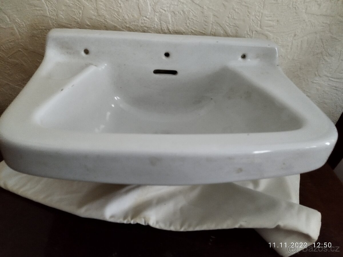 Keramické umyvadlo - 3