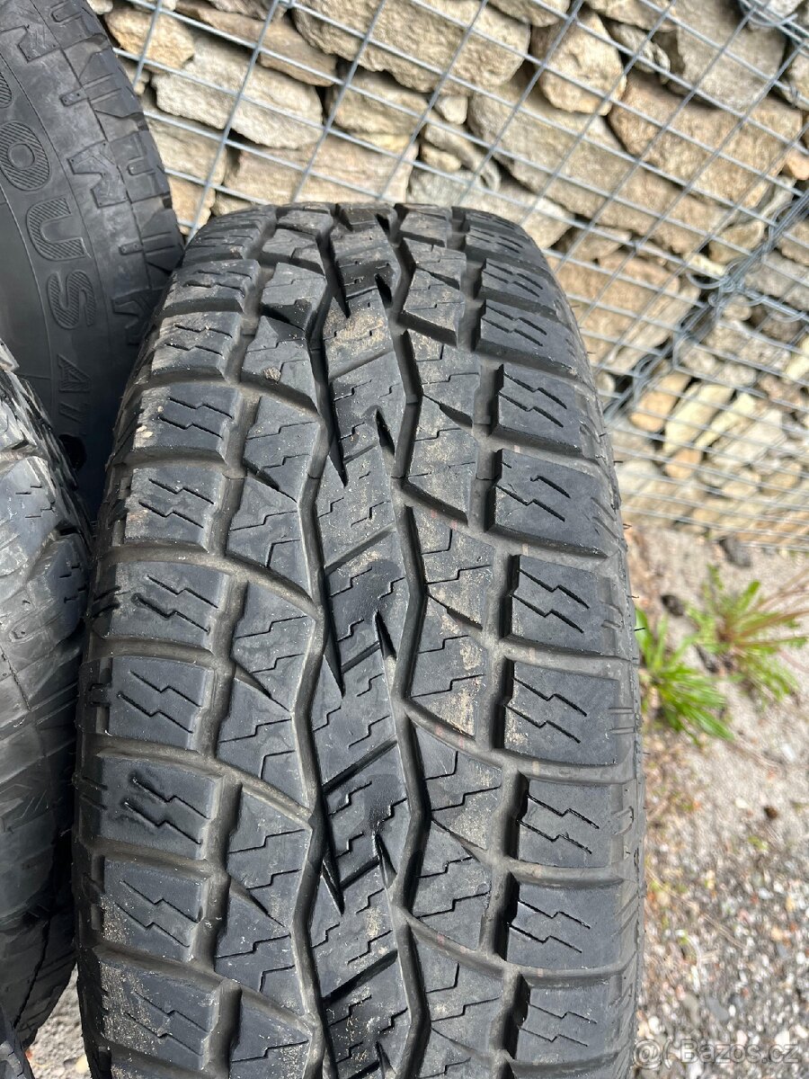 ALU kola MAK 6 x 139,7, 8J x 18" ET 30 vč. pneu
- 3