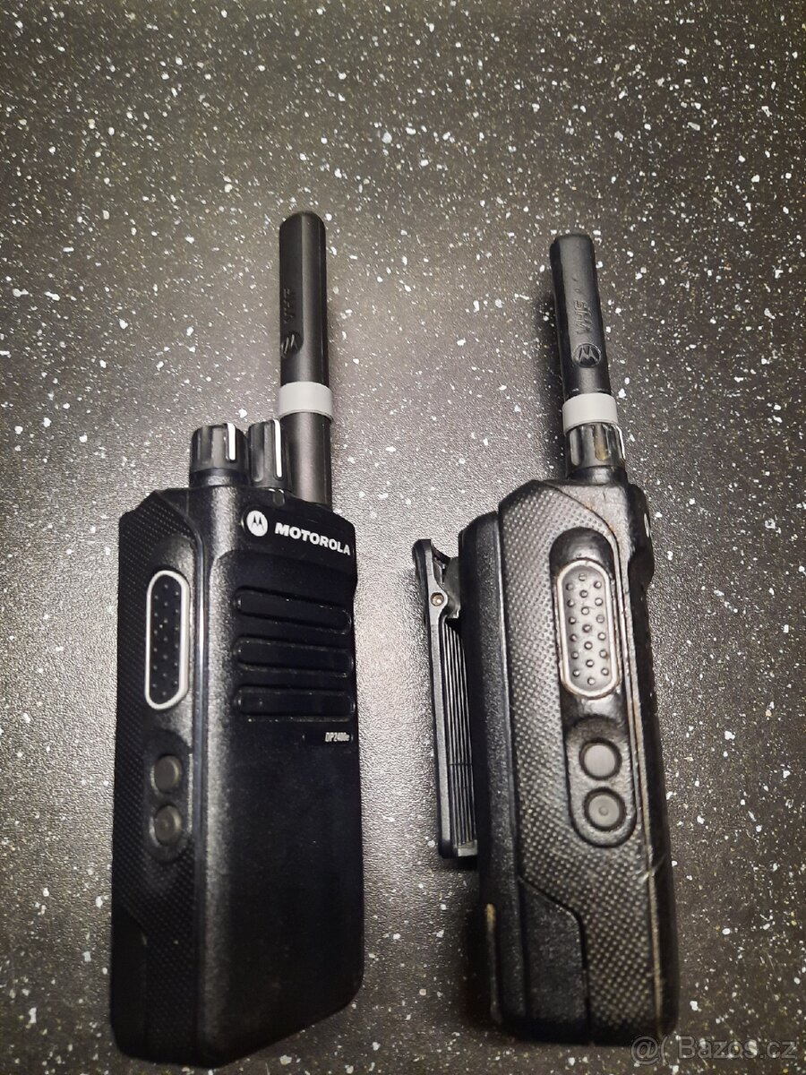 2x Radiostanice Motorola DP2400e VHF - 3