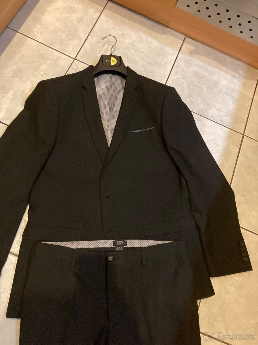 Pánský dvoudílný oblek - 3