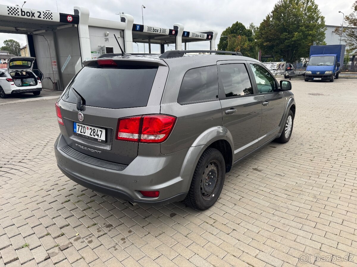 Fiat Freemont 2,0DCi 103kW, 7 míst - 3